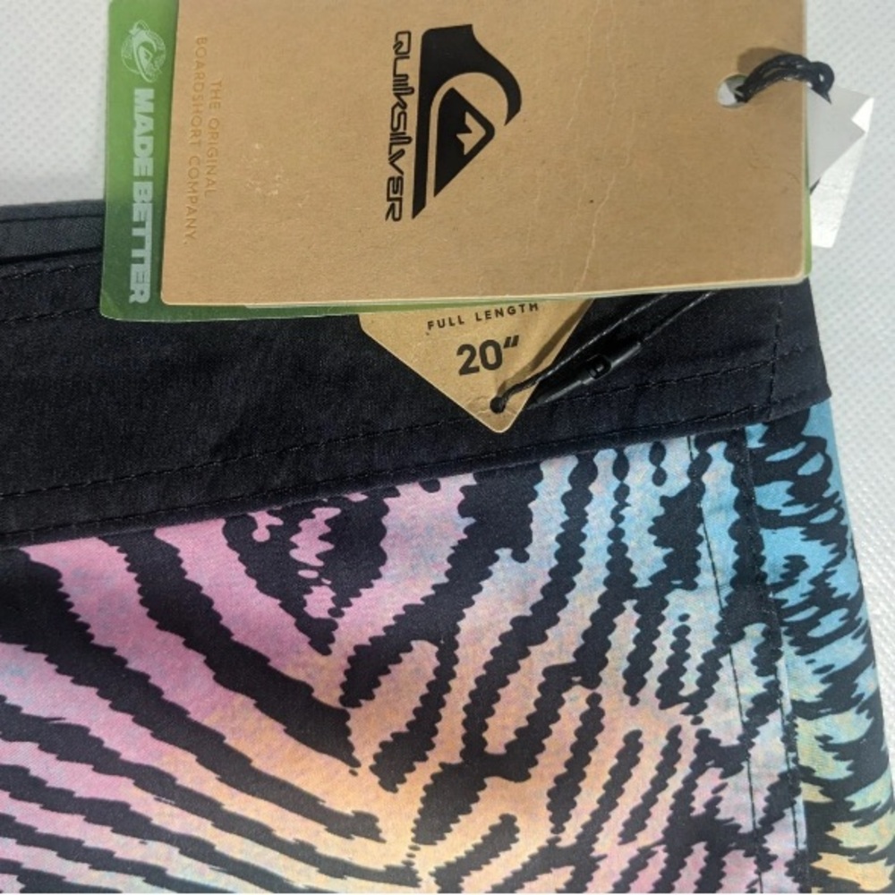 NEW SIZE 38 Men's Quiksilver Boardshorts Division 20" Length Polyester Black - Picture 4 of 10
